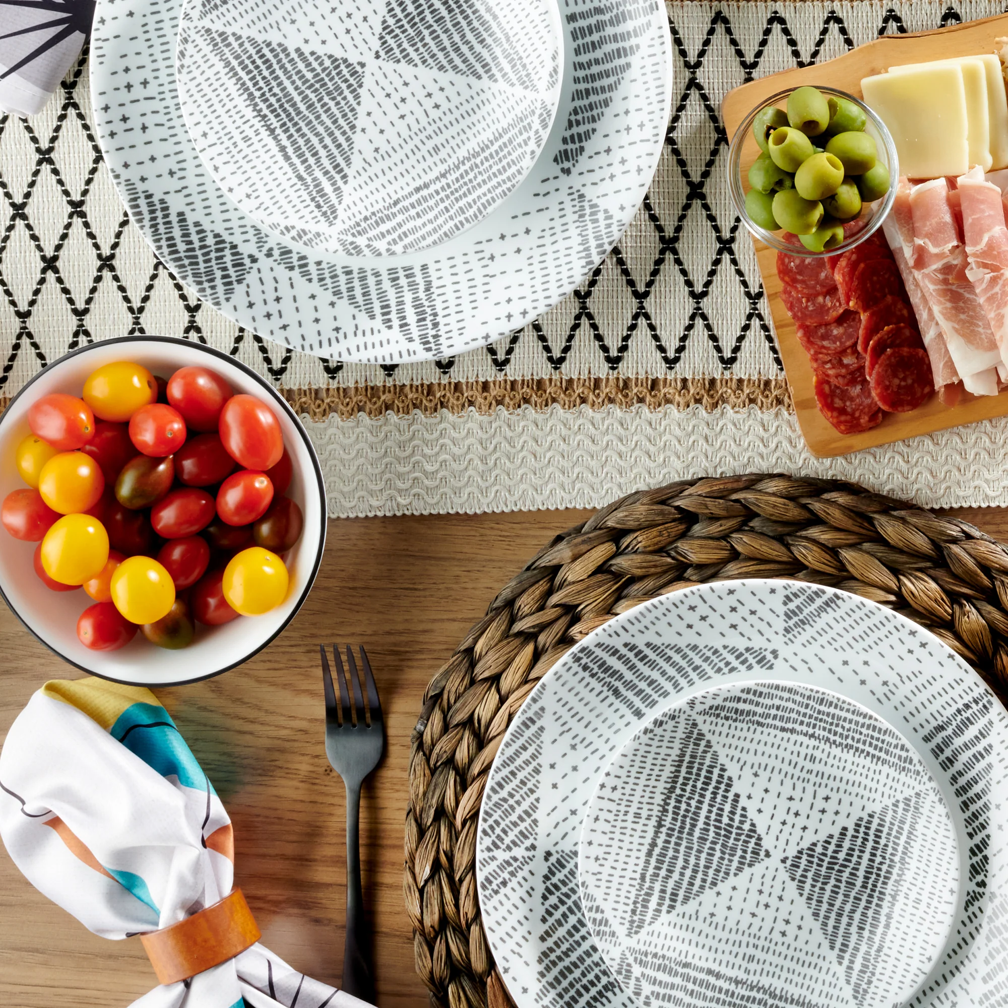 Corelle® Odisha 18-piece Dinnerware Set, Service for 6 - Image 8